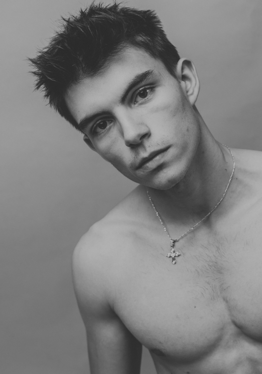 JEREMY PETIT