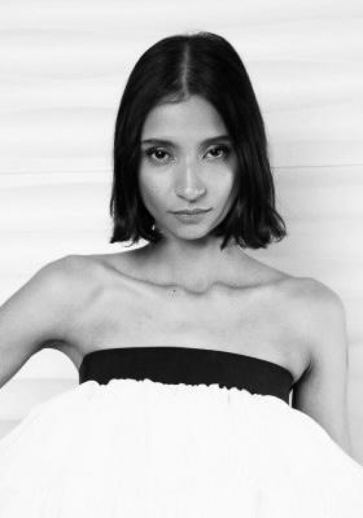ELENA VIÑA